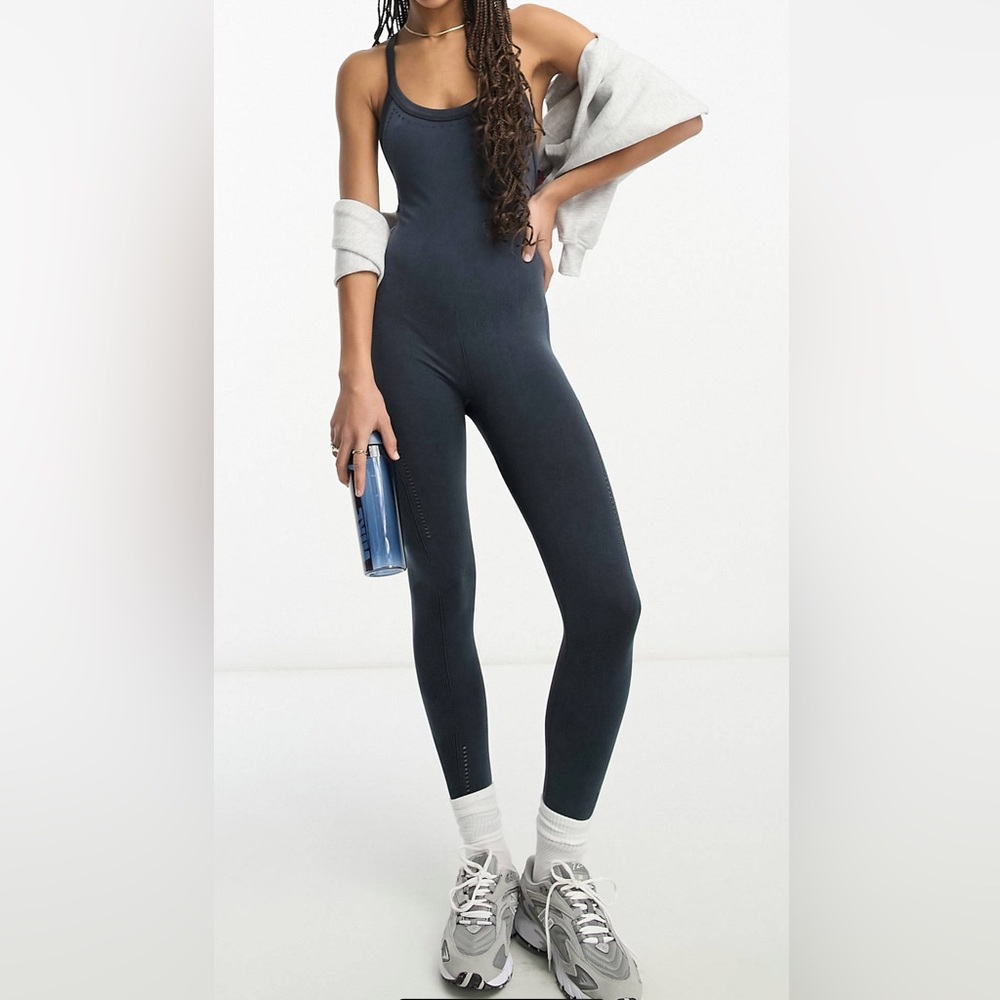 Stradivarius STR Seamless Unitard In Acid Wash